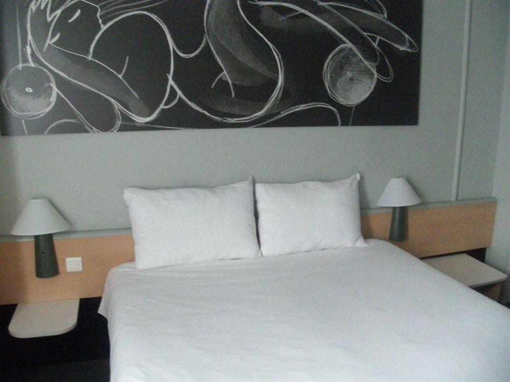 Ibis Daumesnil Porte Doree Paris Bagian luar foto