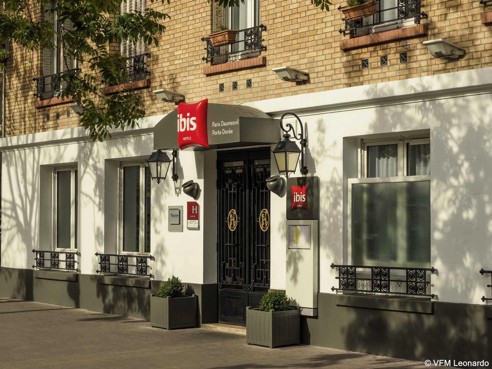 Ibis Daumesnil Porte Doree Paris Bagian luar foto