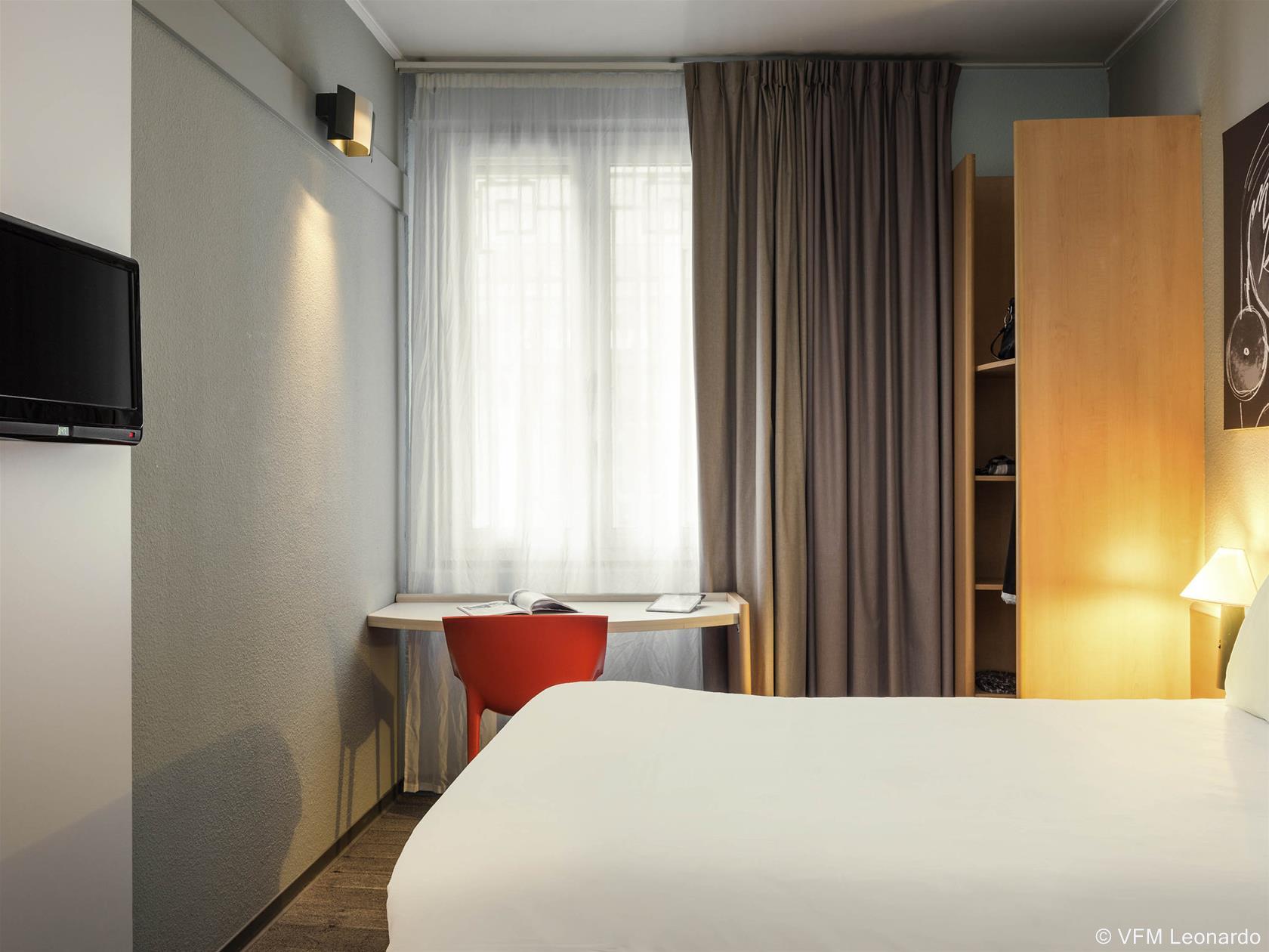 Ibis Daumesnil Porte Doree Paris Bagian luar foto
