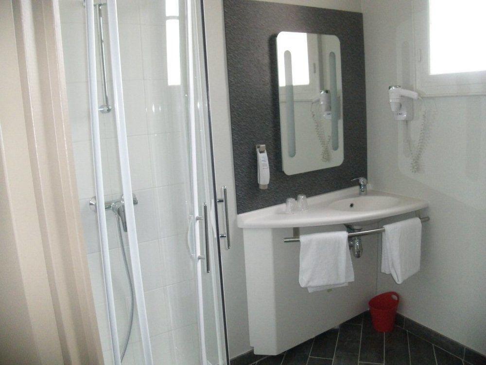 Ibis Daumesnil Porte Doree Paris Bagian luar foto