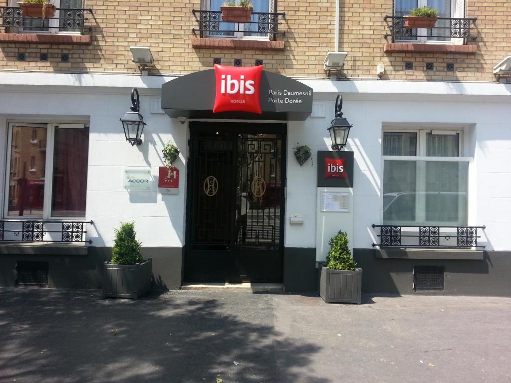 Ibis Daumesnil Porte Doree Paris Bagian luar foto